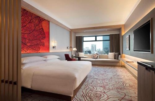 Little Japan Hotel | Sheraton Saigon Grand Opera Hotel