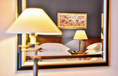 Harlington Hotel | Sheraton Skyline Hotel London Heathrow