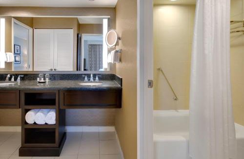 Plantation Hotel | Sheraton Suites Fort Lauderdale West