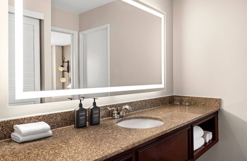 Cumberland Hotel | Sheraton Suites Galleria-Atlanta