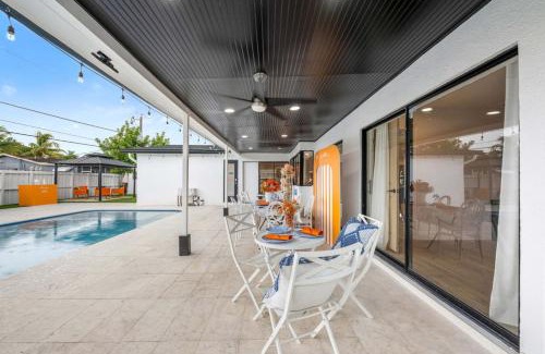 Miramar House | Sheraton Villa 3BR with Pool 10 Mins from Hard Rock Stadium