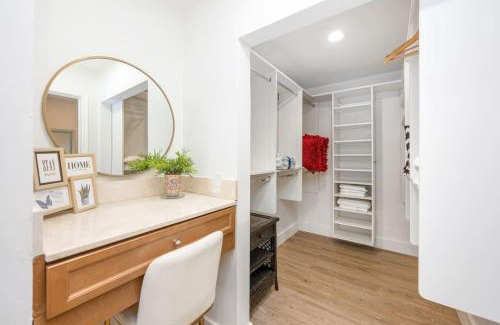 Miramar House | Sheraton Villa 3BR with Pool 10 Mins from Hard Rock Stadium