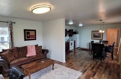 Memphis House | Sheriff`s House next to Jailhouse