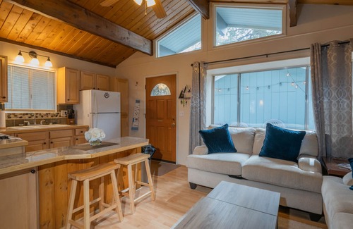 Big Bear City House | Sherwood Cottage - Charming Cabin, Hot Tub, Fire Pit, Fenced Yard