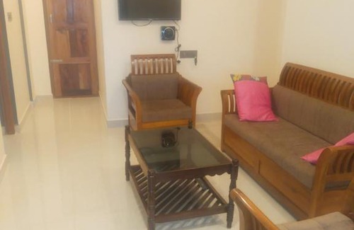 Stuart Hill House | Shetty's inn