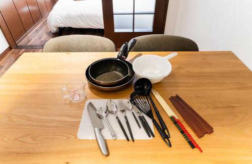 Roppongi Apartment | Shibuya E-address 205