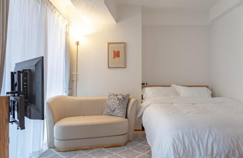 Chinatown Apartment | SHIKA HOME 横滨中华街 高级公寓 适合家庭 多人 Luxury Family Living near Chinatown キッチン完備 家族やグループに落ち着きある空間