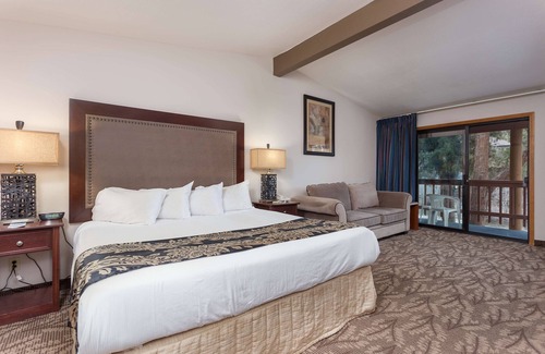 Boyd Acres Hotel | Shilo Inn Suites Hotel - Bend