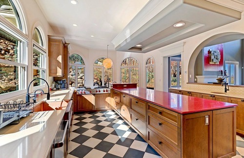 Broadmoor House | Shimmering Pines Estate - Large House with Indoor Pool