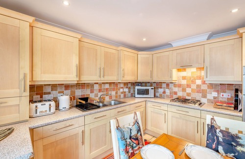 New Romney House | Shimmering Sea - Three Bedroom House, Sleeps 6