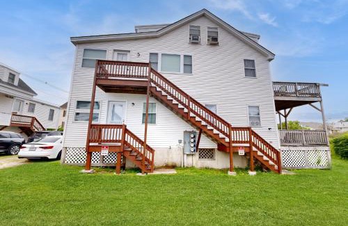 York Beach Apartment | Shimmering Seaview