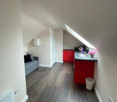 Roscoe Apartment | Shindilla Cottage Air B&B