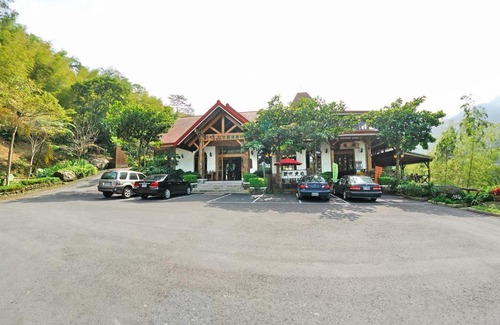 Lugu House | Shinmingshan Holiday Inn