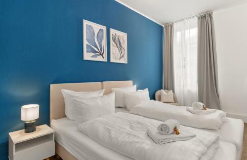 Bielefeld Apartment | SHINY HOMES - Elegant City Apartments