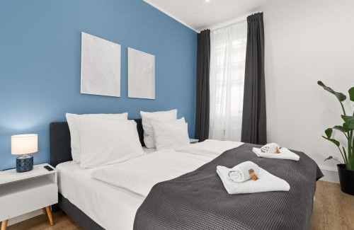 Bielefeld Apartment | SHINY HOMES - Elegant City Apartments
