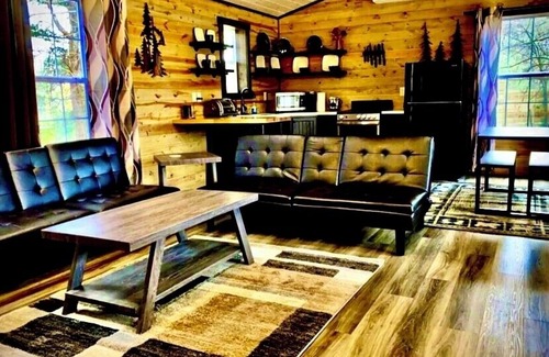 Marienville Cabin | Shire Villa: Pet-Friendly Cabin Near Cook Forest & Allegheny National Forest