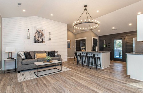 Knoxville House | Shirley Way · Bearden Bliss <10 mins to UT & Downtown Knox