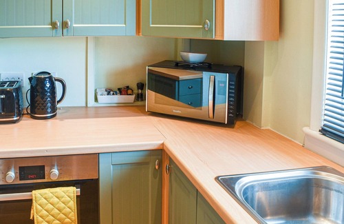 Cowes Cottage | Shooters Cross Apartment