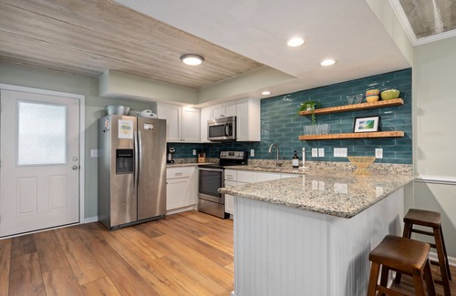 South Nags Head Condo | Shore Havin' Fun! Pup-friendly PierView Condo with Incredible Views!