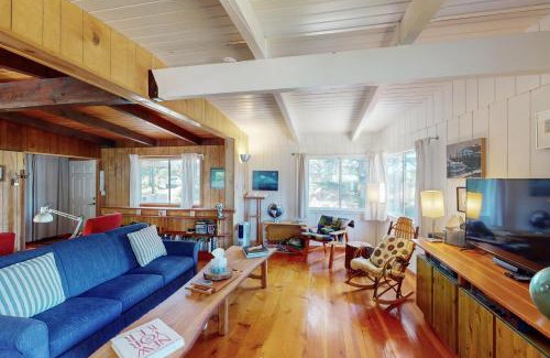 Florence House | Shore Pines Retreat