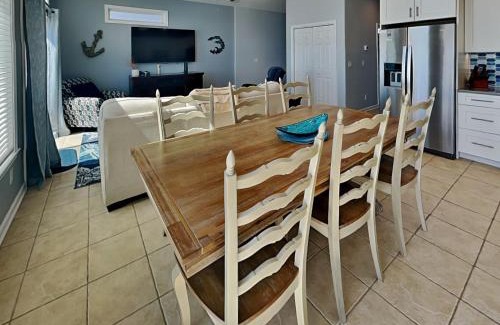 Surf City House | Shore Thing