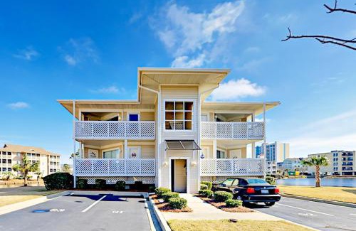 Cherry Grove Beach Apartment | Shorehaven G-3