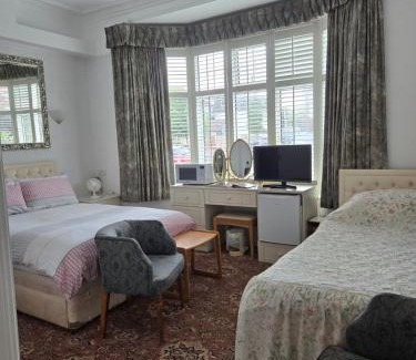 Boscombe Bed & Breakfast | Shoreline Accommodation