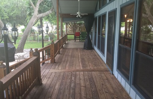 Gun Barrel City House | Shoreline Escape - Waterfront Relaxation