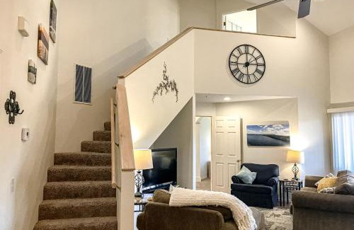 Kimberling City Apartment | Shoreline Haven