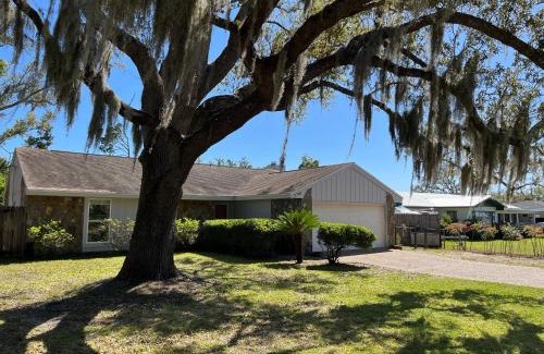 Pretty Bayou House | Shoreline House