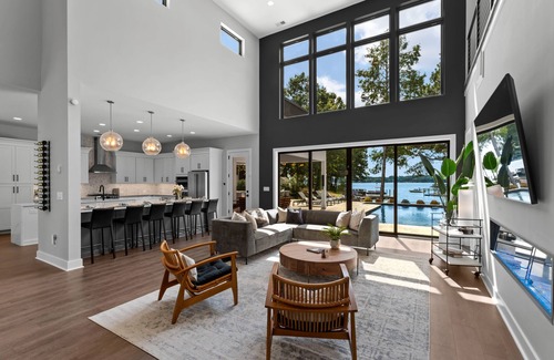 Mayhew House | Shoreline on Stonemarker w/Heated Pool & Game Room