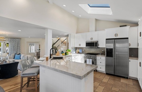 The Mesa House | Shoreline Splendor on the Mesa