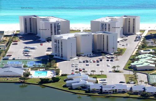 Holiday Isle House | Shoreline Towers 1073
