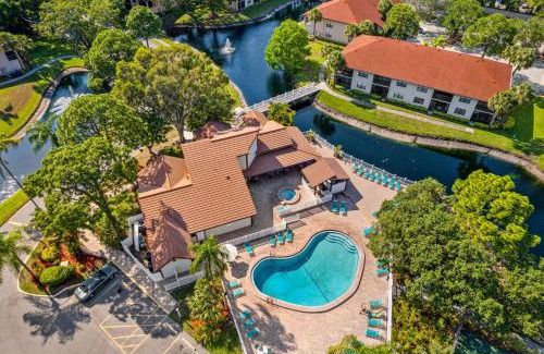 Trailer Estates Apartment | Shorewalk Villa