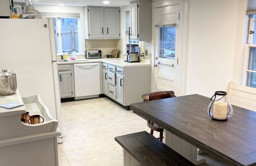 West Harwich House | Short 1/2 mile walk to the beach! Located in beautiful Harwich.
