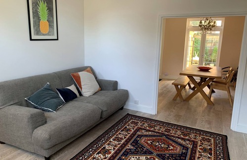 Askew House | SHORT LET UP TO 5 WEEKS: 3 bed family home in West London with sunny garden