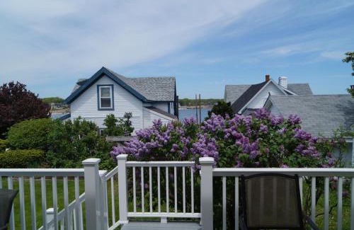 York Beach House | Short Sands View Y770-G Brought to you by GetAway Vacations
