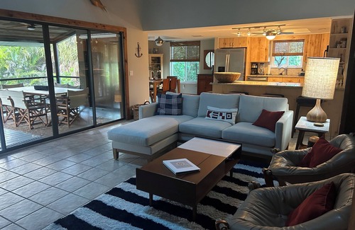 Heron's Landing House | Short walk to Bowman's Beach, 3 BR Home with Private Pool