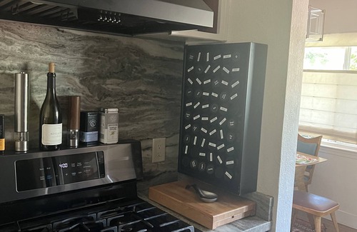 Park Palms House | Short walk to Carmel by the Sea, the beach, mission and Starbucks