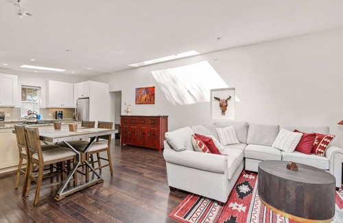 Downtown Santa Fe Condo | Short walk to Plaza