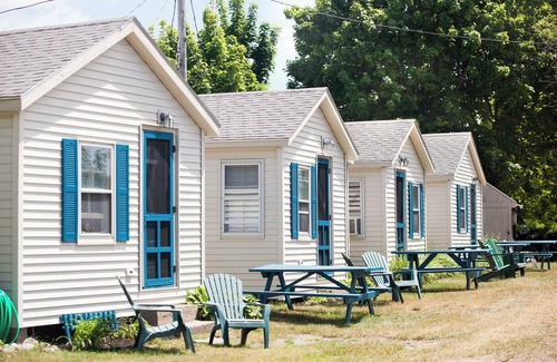 York Beach Cottage | Short Walk to Short Sands & Long Sands! Affordable Vacation in York! #4