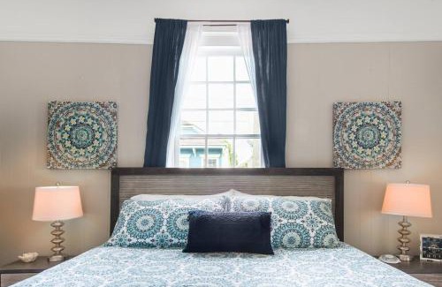 Treme Apartment | Shotgun Craftman House with Private Patio