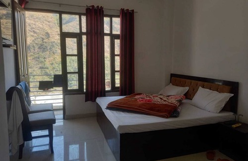 Mandi Hotel | SHREE RAM HOTEL
