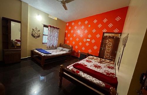 Hireguthi House | Shreeniketana stay