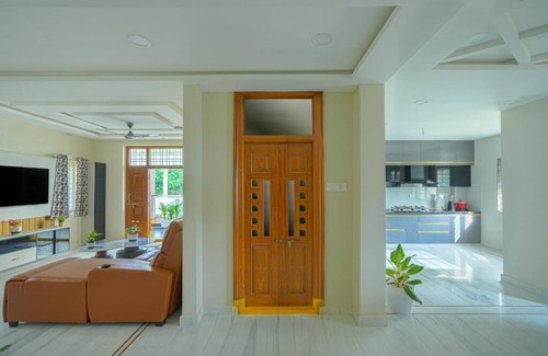 Manikonda Hotel | Shreshtam Apart Hotel Khajakuda