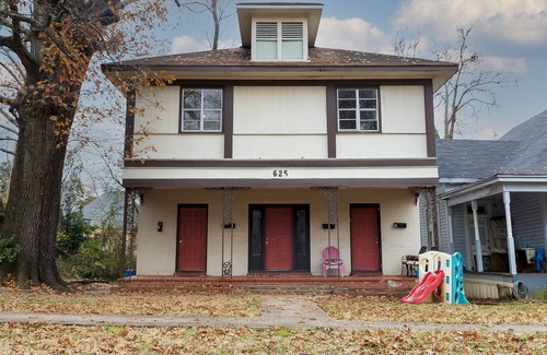 Highland Historic District Apartment | Shreveport Lovely 2 bedroom apartment near LSU