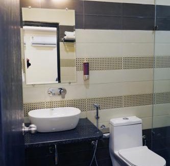 Varanasi Hotel | ShriGo Hotel Banaras