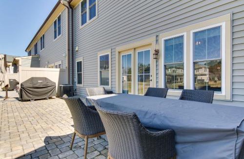 Ocean View House | Shuttle to Beach Ocean View Home with Patio