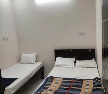 Rajpipla Apartment | Shyam Home stay