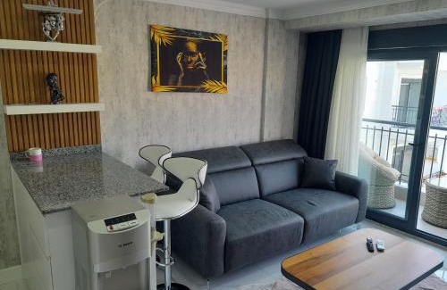 Side Apartment | Side By Lotus